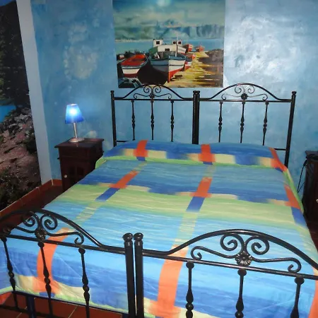 La Casetta ベッド・アンド・ブレックファスト 4*