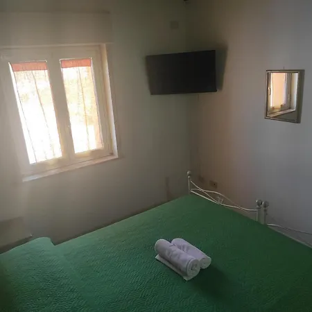 ベッド・アンド・ブレックファスト La Casetta 4*